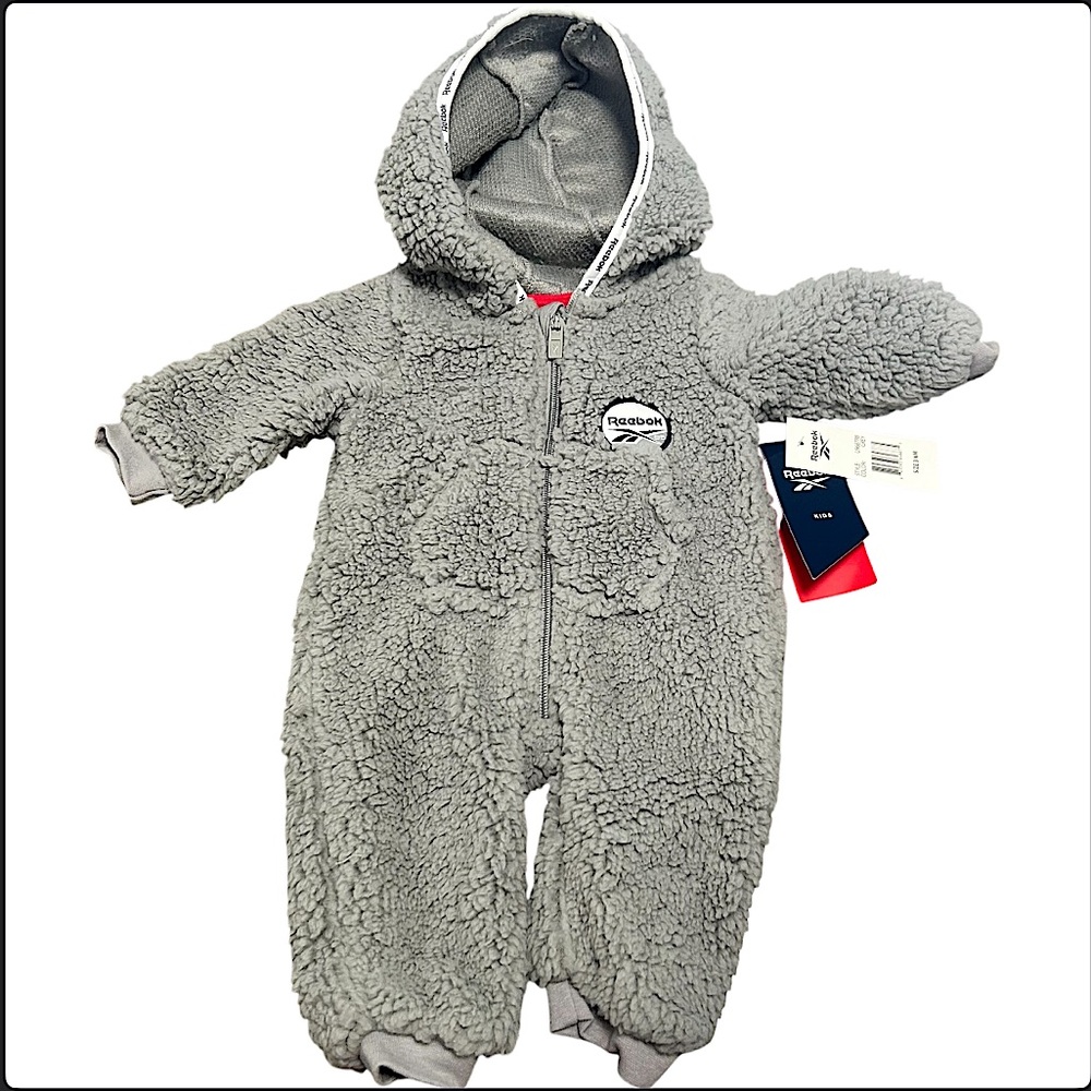 Reebok Baby Boys' Sherpa Zip-Up One Piece
Coverall Sz 3-6 Months